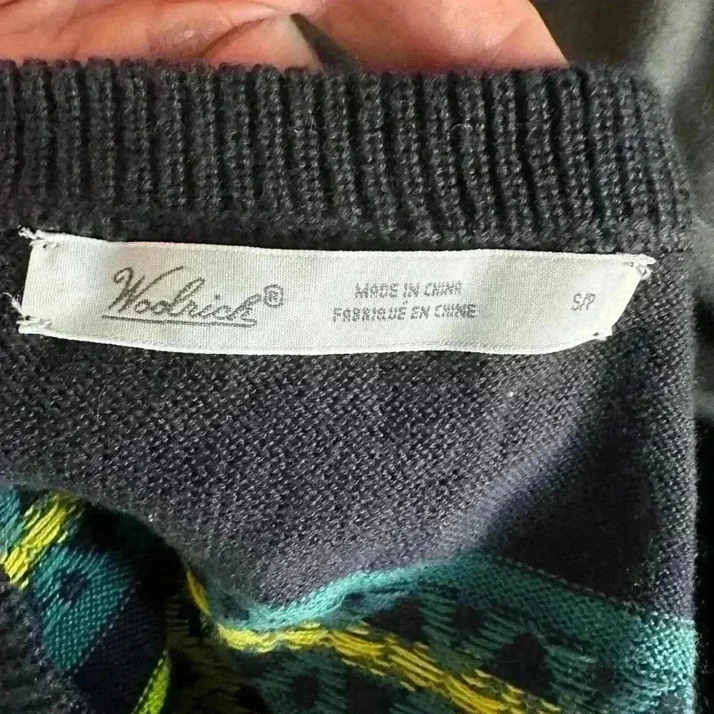 Woolrich Cotton Blend Petite Women’s Navy and Lime Green Pullover Sweater. P/S